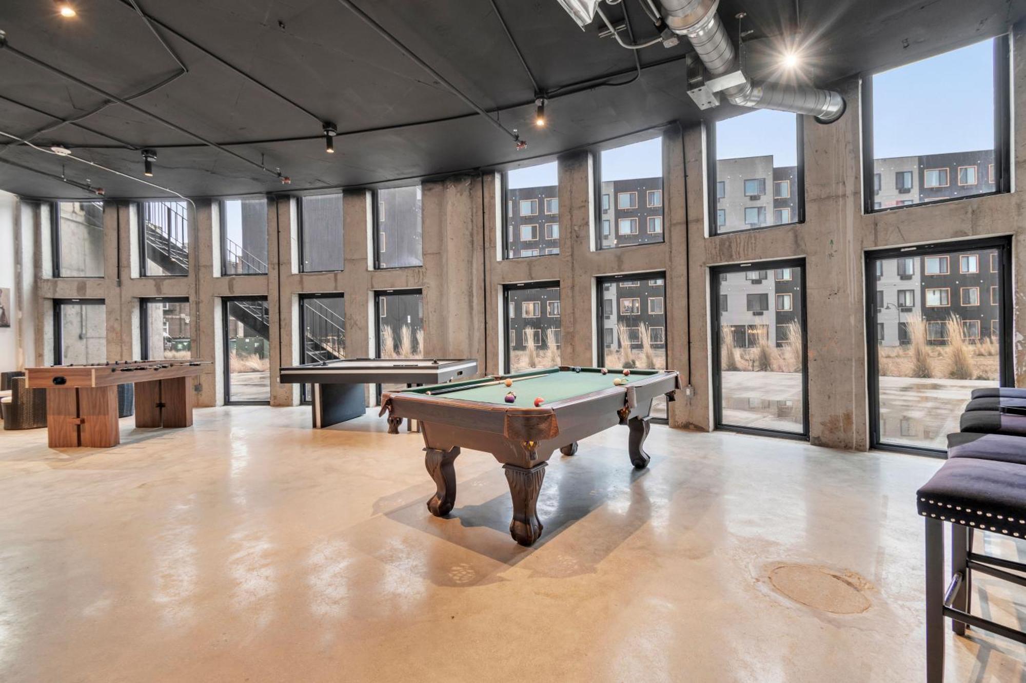 Appartamento Pink Heaven Indoor Pool, Free Parking, Near Nyc Elizabeth Esterno foto